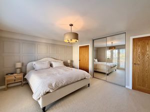 Photo 19- click for photo gallery